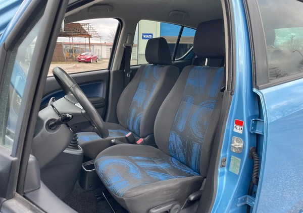 Opel Agila cena 18450 przebieg: 118000, rok produkcji 2011 z Tarczyn małe 379